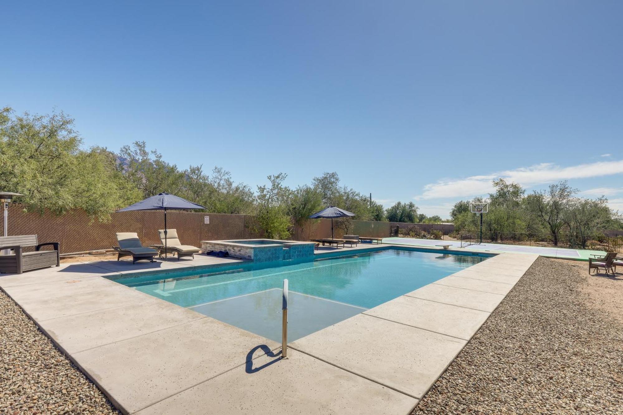 Oro Valley Retreat With Pool, Spa And Rooftop Views! المظهر الخارجي الصورة